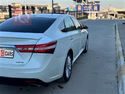 تويوتا أفالون